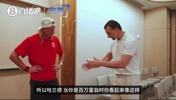 太搞笑了❗伊布对哈兰德说:你是百万富翁穿着,我是亿万富翁穿着